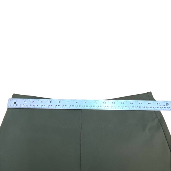 HALARA Olive Green Flare Leg Pull On Trousers Flat Front Back Pockets US Sz XL R - Picture 6 of 10